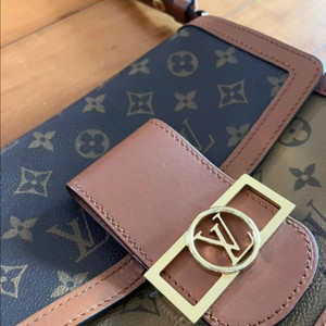 루이비통모노그램 도핀 MM 이미지