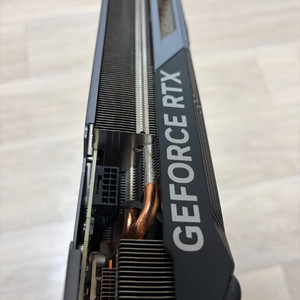 RTX 4070 Ti Gaming 이미지