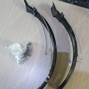 다혼 흙받이 팔아요 택비포함 이미지