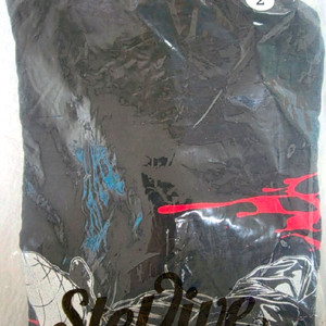 스텔라이브 현대 팝업 리제 2사이즈 반팔티 개봉만 한거 팝니다 이미지