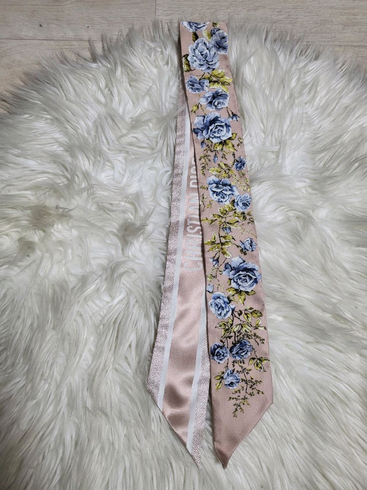 디올 미차 스카프 그랑빌 미차 로즈드방 블루 실크 트윌 이미지