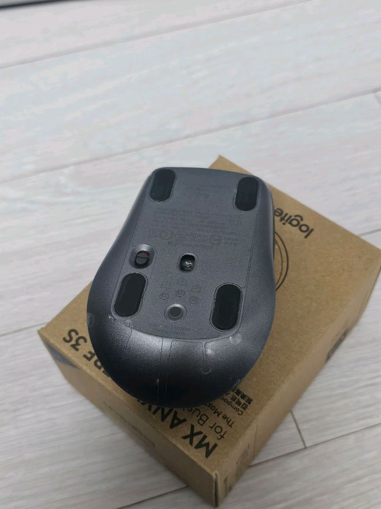 로지텍 MX ANYWHERE 3S 무선 마우스 이미지