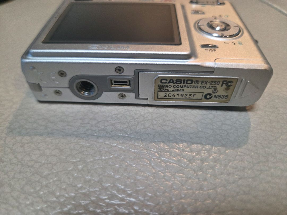 카시오 디지털 카메라 팝니다 충전기x EXZ50 본체만 이미지