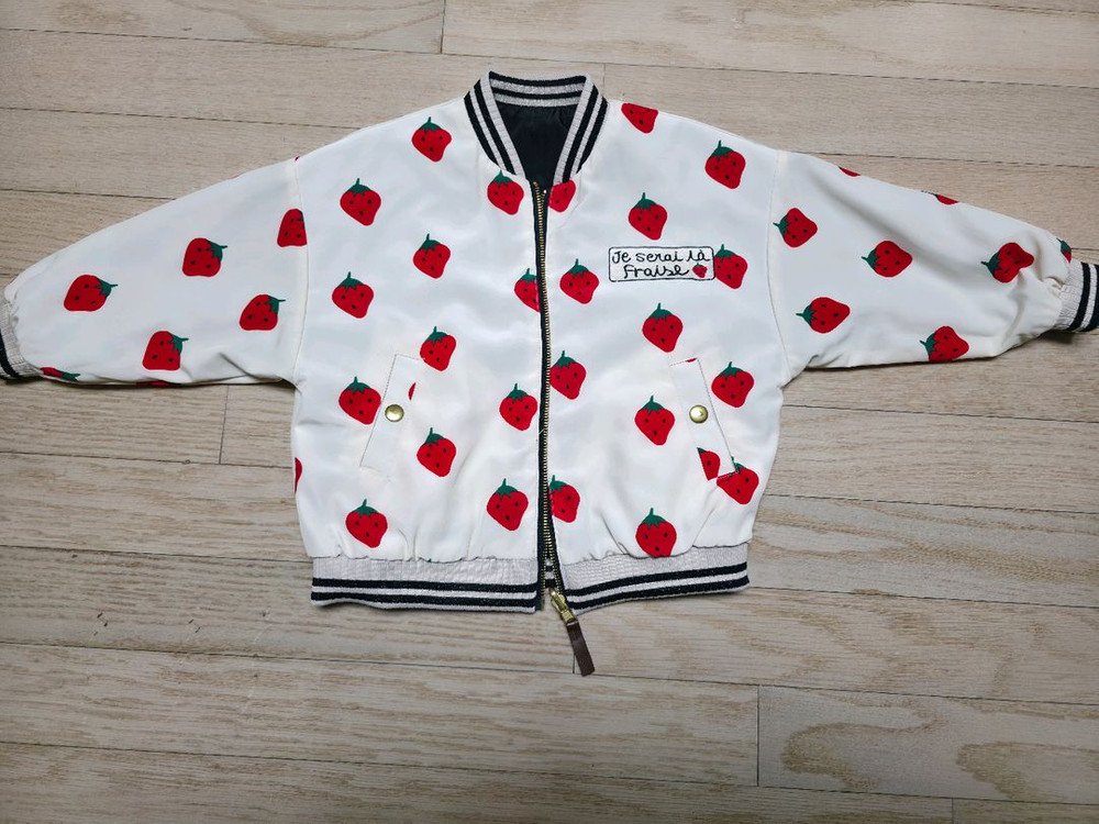 리미떼두두 리버서블 딸기.상하s.니삭스.모자 일괄 이미지