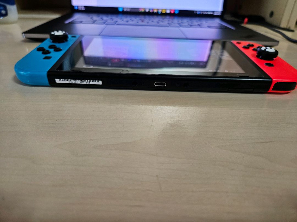 닌텐도 스위치 배터리 개선판 커펌 512gb 급처합니다!! 이미지