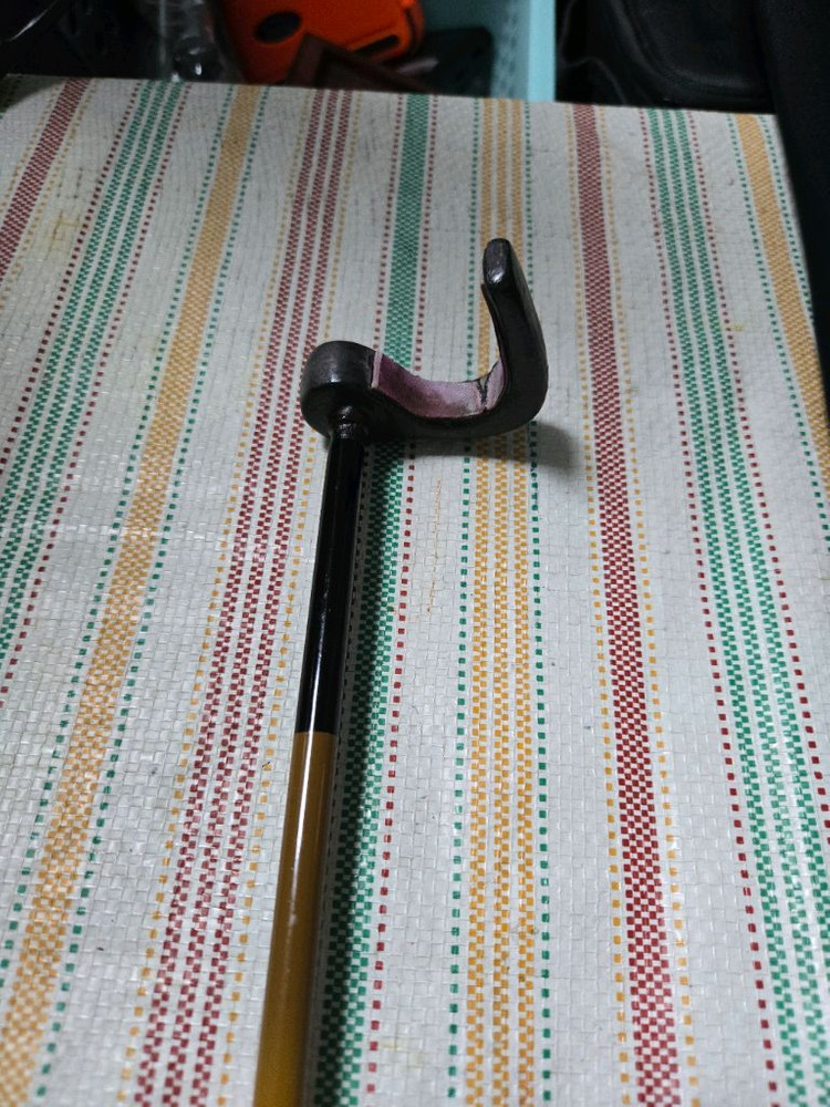 시마노 중층내림낚시 받침대 이미지