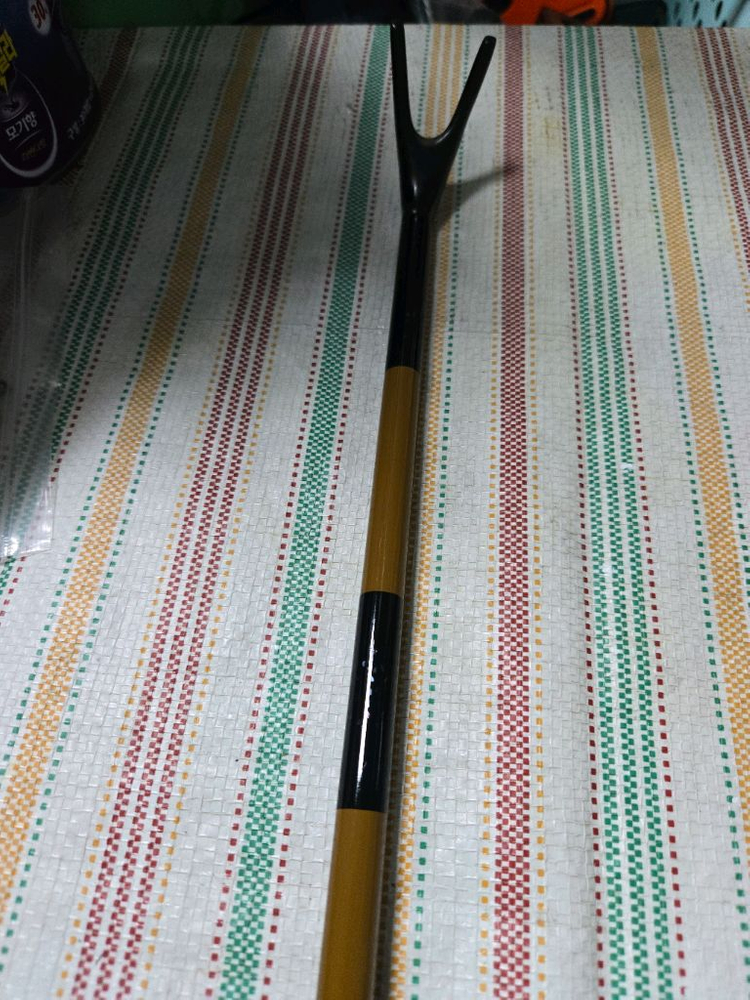 시마노 중층내림낚시 받침대 이미지