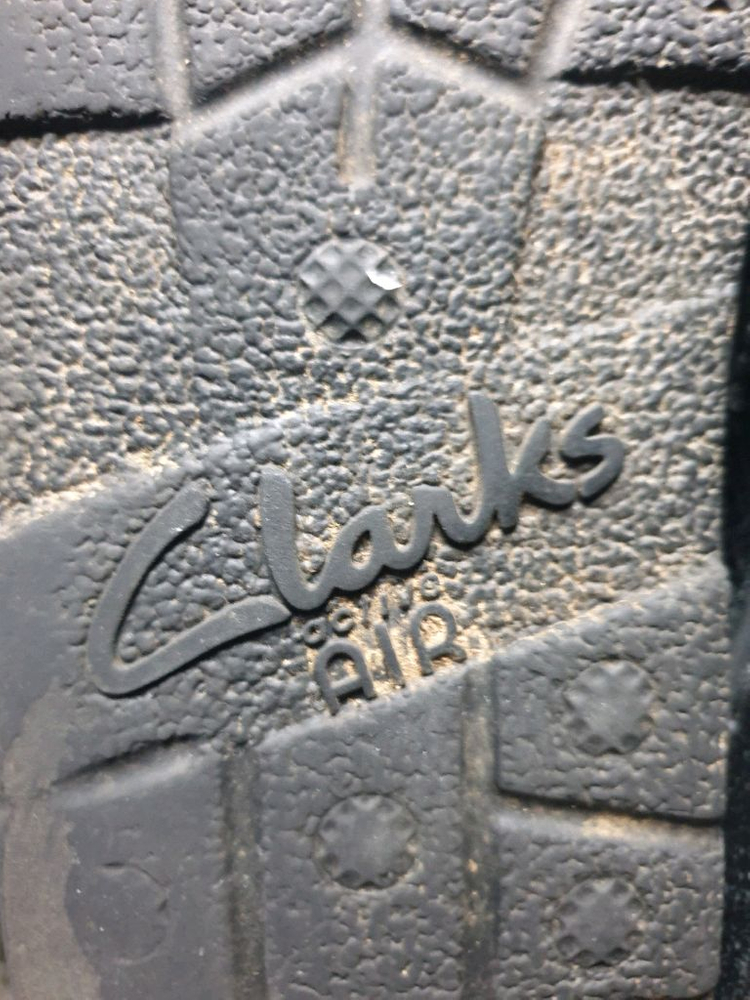 클락스 액티브 에어 더비 블랙 (260) 이미지