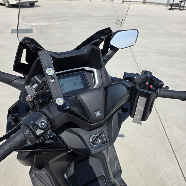 혼다 포르자350 25년 2만 깔끔한 배달세팅 바이크 판매합니다. 이미지