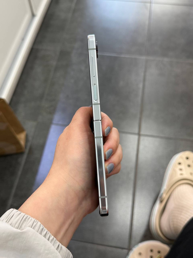 무잔상)갤럭시Z플립5 민트 512GB Y1729 이미지