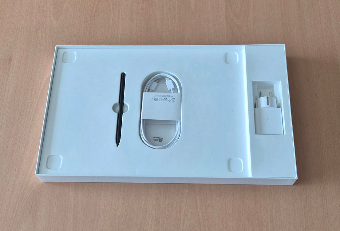 삼성전자 갤럭시북5 프로360 NT960QHA-KC71S 노트북판매합니다 이미지