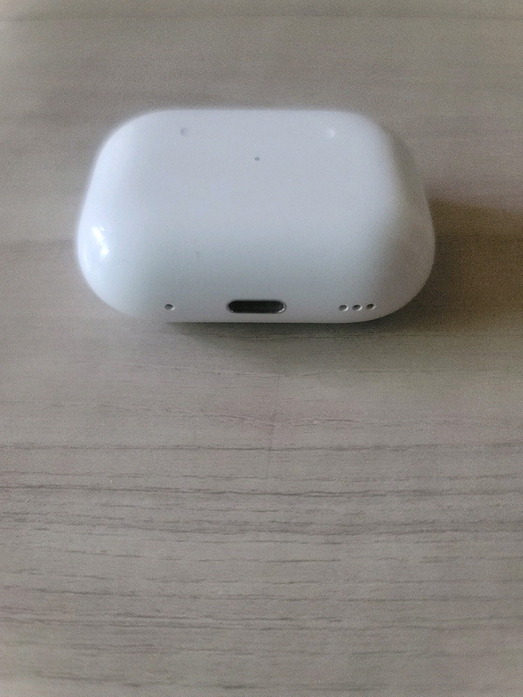 무선 이어폰 프로 2세대 이미지