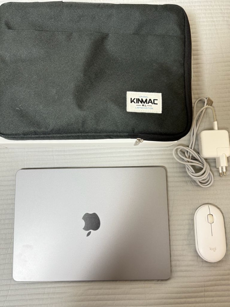 맥북에어m2 13 팔아요(풀박) 이미지