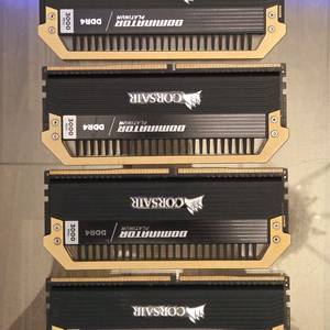 커세어 DDR4 64GB (쿼드킷) 도미네이터 플래티넘 이미지