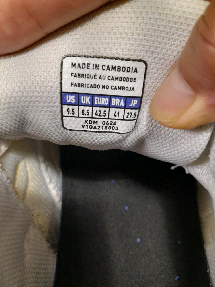 미즈노 남성275미리배드민턴화탁구화 이미지