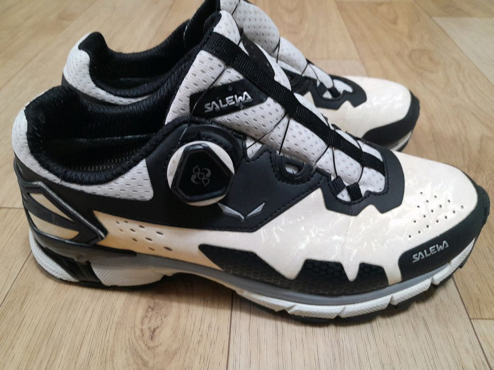 살레와트레킹화등산화여성245미리 이미지