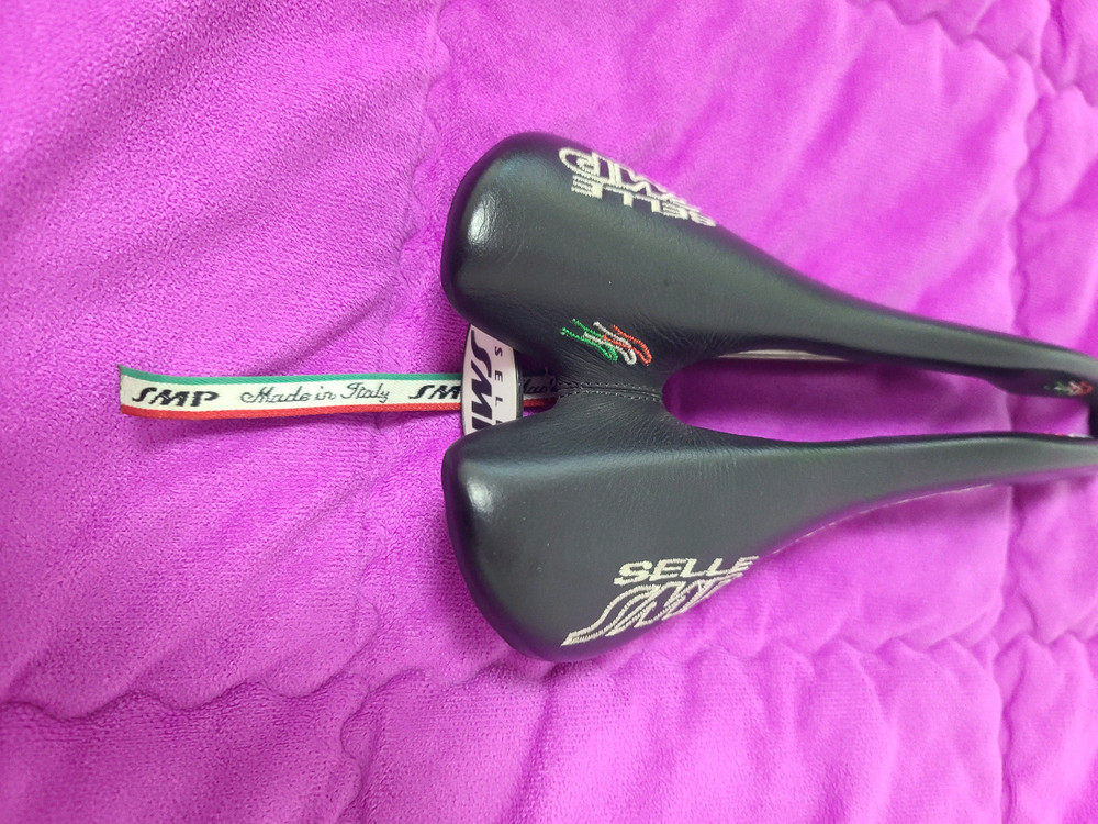 셀레 SMP 스트라토스 안장 이미지