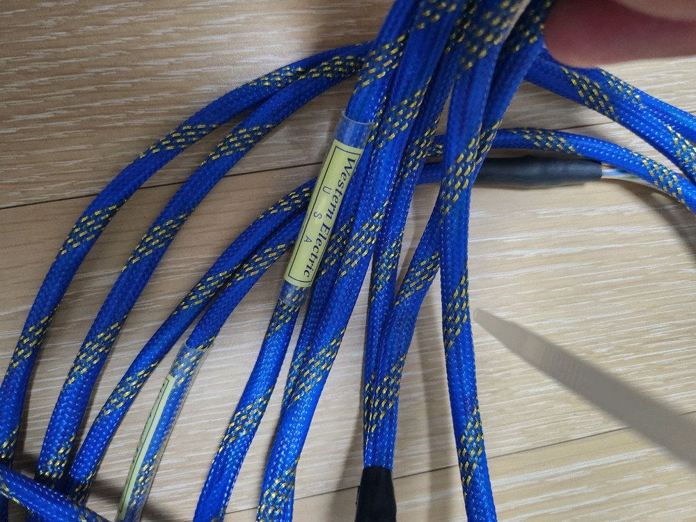 웨스턴 스피커 케이블 판매합니다 이미지