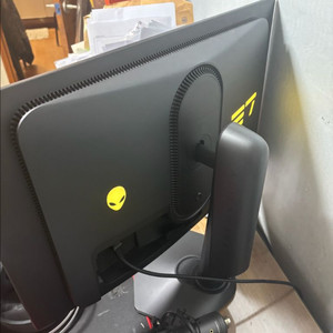 Dell alienware 델 에일리언웨어 2725df 360hz qhd 모니터 이미지