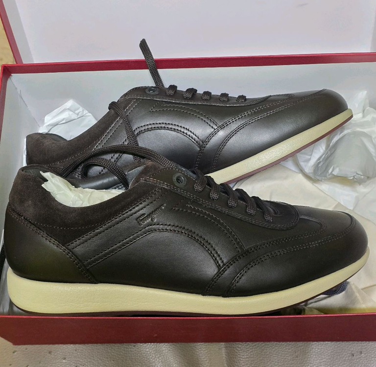 페라가모 남성 가죽 스니커즈 이미지