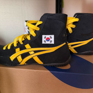 아식스 프라임어택 240 복싱화 레슬링화 이미지