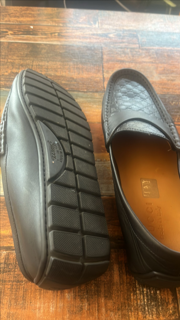 구찌 로퍼 이미지