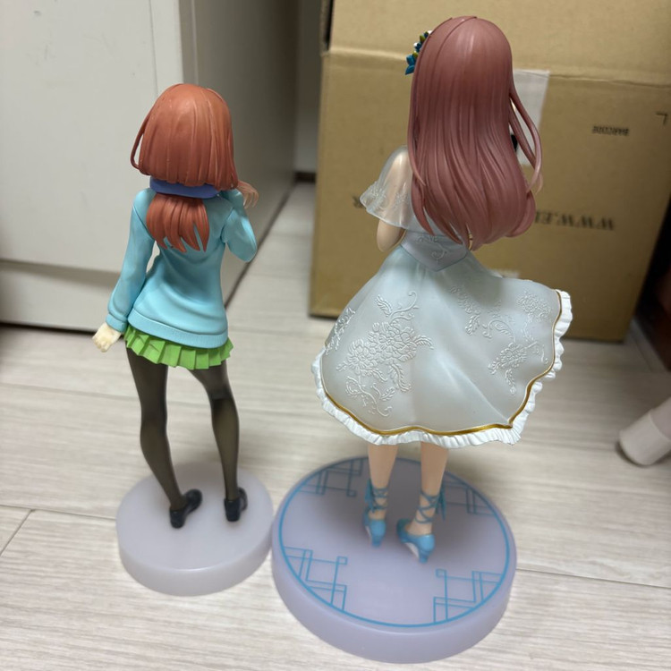 5등분의 신부 나카노 미쿠 피규어 2종 이미지