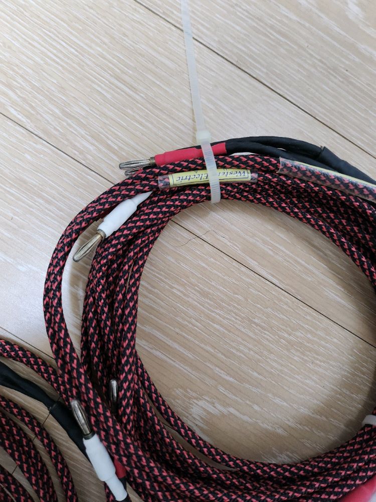 웨스턴 구리 스피커 케이블 판매합니다 이미지