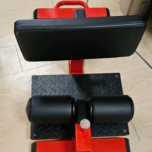 스쿼트 머신 이미지