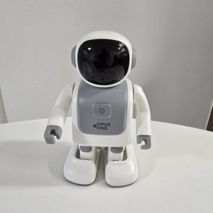 씽고 (블루투스 댄싱 로봇 스피커) 이미지