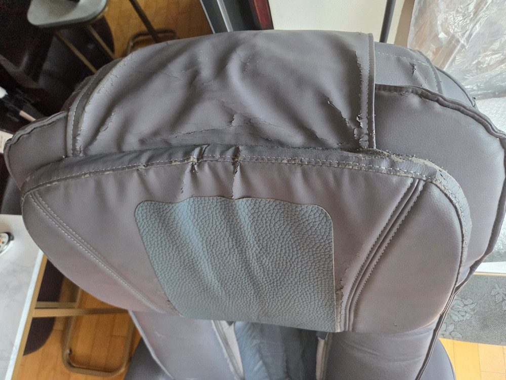 휴테크 T5 안마의자 나눔합니다 이미지