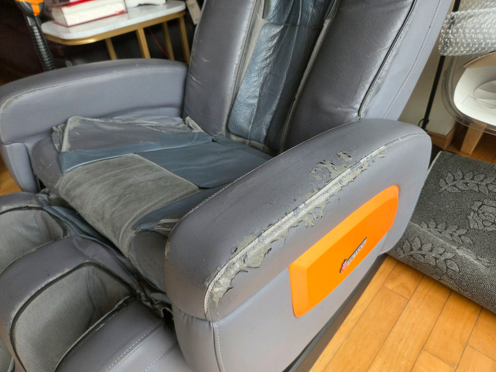 휴테크 T5 안마의자 나눔합니다 이미지