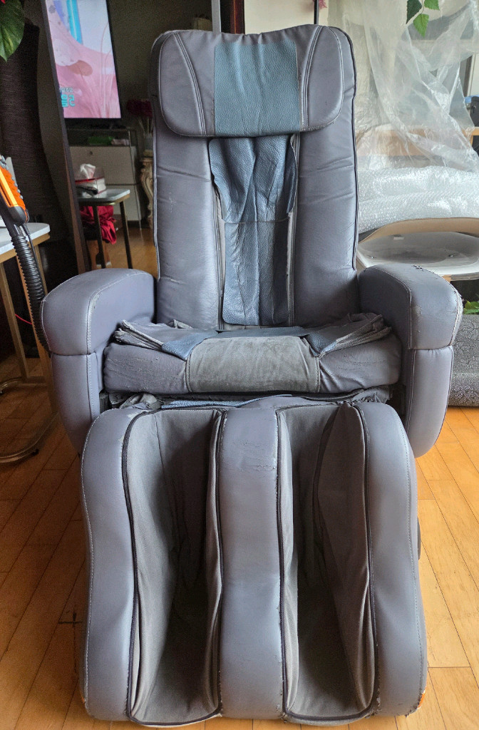 휴테크 T5 안마의자 나눔합니다 이미지