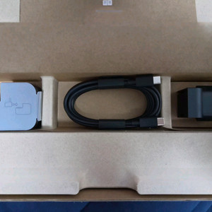 마이크로소프트 서피스 45W 고속 충전기 USB-C타입모델명/품번 수량: EP2-29818 1개 이미지