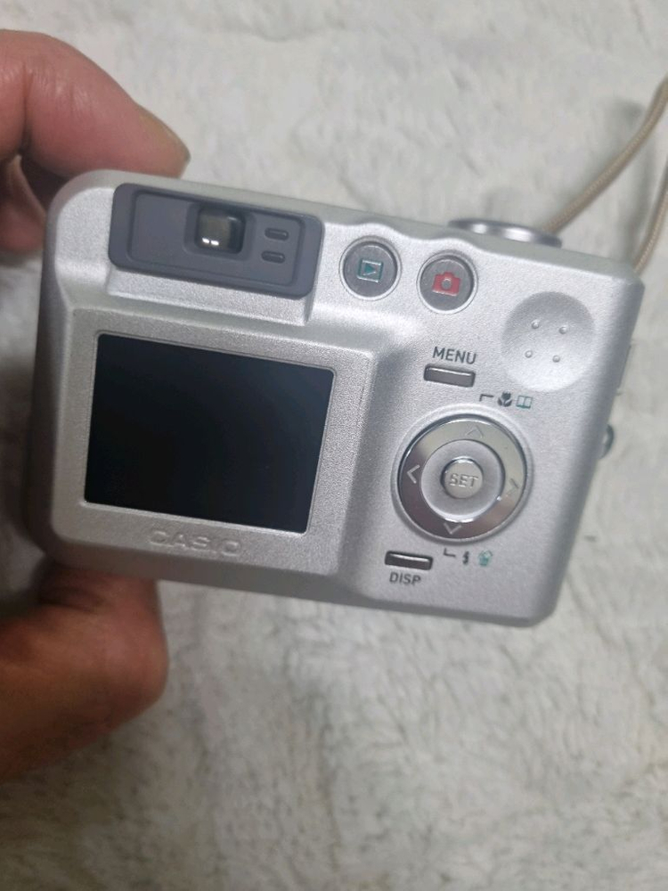 카시오 qv-r40 레트로 디카 빈티지 카메라 이미지