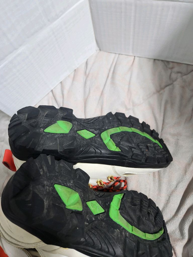 하이탑 스니커즈 scb 이미지