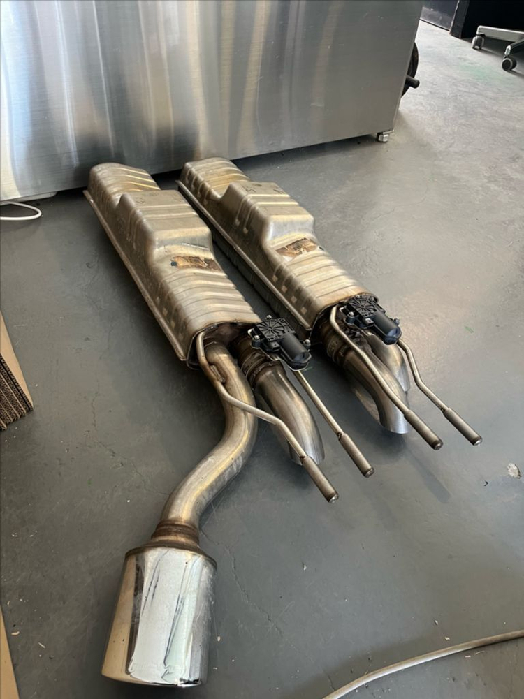 벤츠 지바겐 g63 순정 배기 판매 이미지