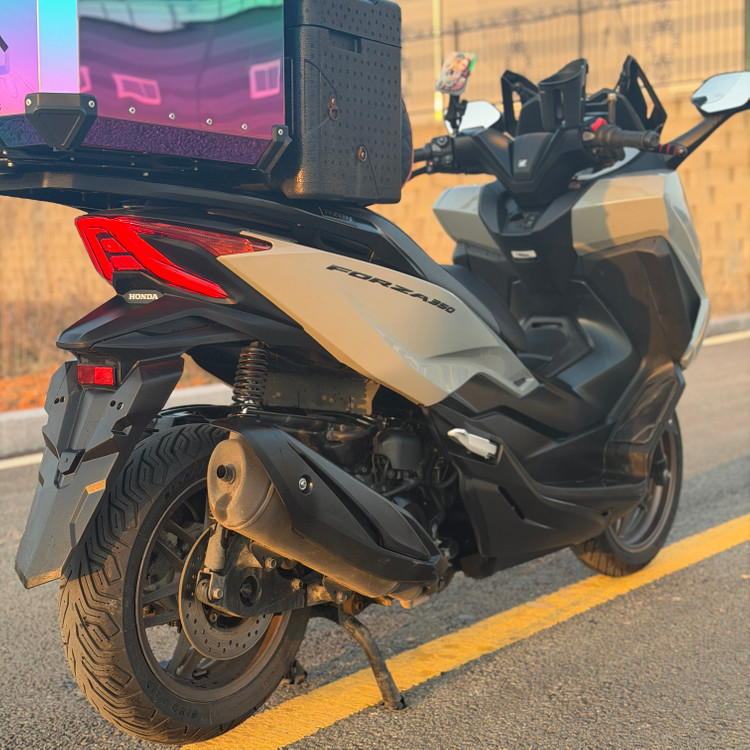 초특가) 혼다 포르자350 25년3만 배달셋팅 스쿠터 저렴하게 판매합니다 이미지