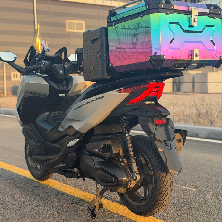 초특가) 혼다 포르자350 25년3만 배달셋팅 스쿠터 저렴하게 판매합니다 이미지