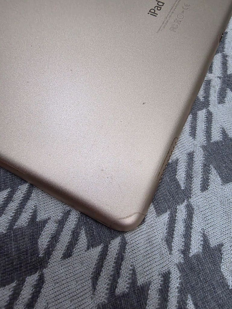 아이패드 프로 1세대 12.9 128기가 lte 이미지