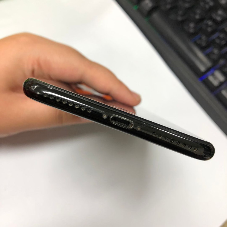 .아이폰7플러스 128GB 제트블랙 중고폰 배터리100% 인스타 사진폰 레트로감성 카메라폰 198974 이미지