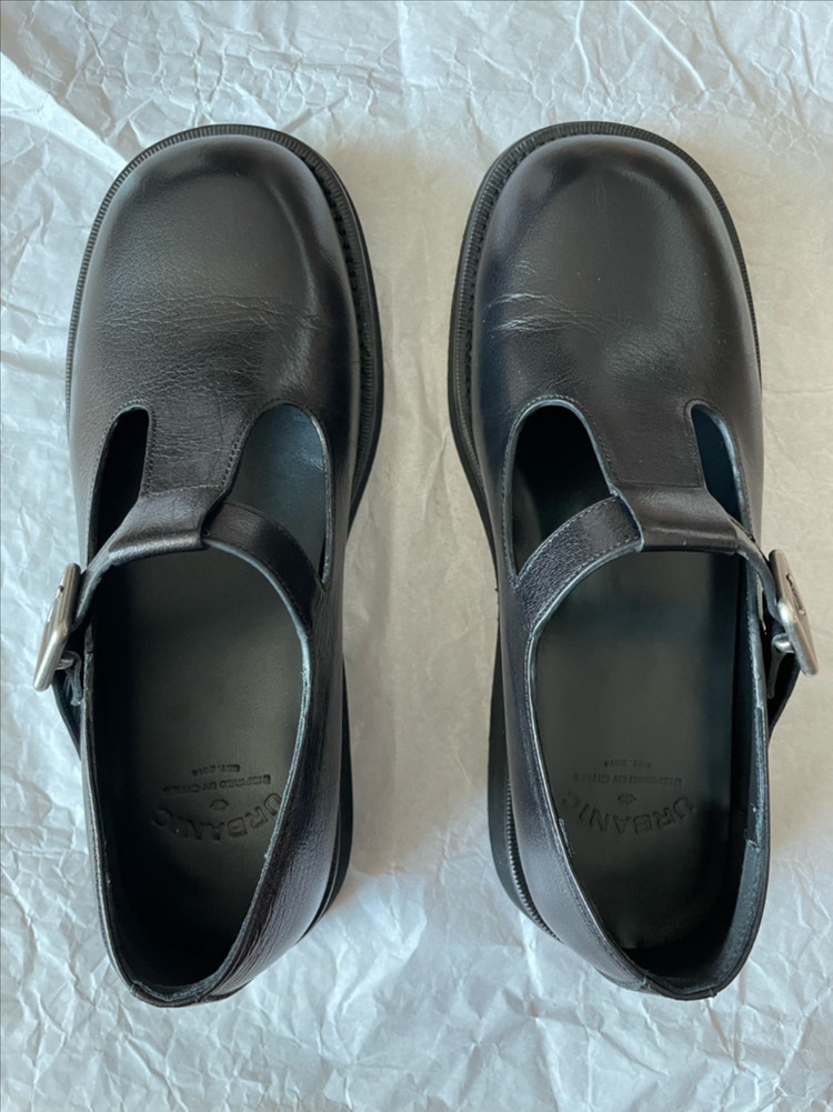 얼바닉30 T스트랩 비브람 로퍼 240 이미지