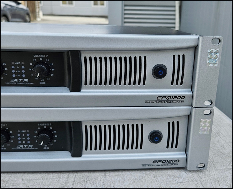 베링거(Behringer) EPQ1200 중고 파워 앰프 (4Ω: 600W x 2) 이미지