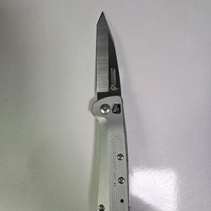 레더맨 k4x 마그나컷 팝니다. 이미지