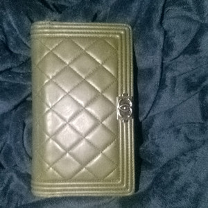 (정품)샤넬 보이장지갑 이미지