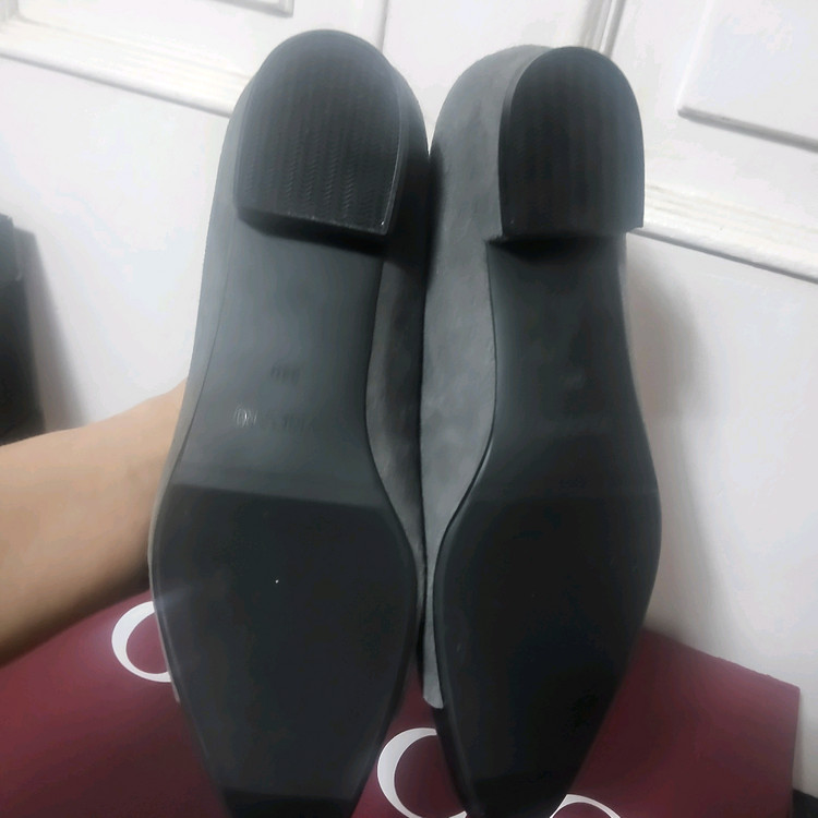 새상품 금강제화 스웨이드 가죽 여성 로퍼 펌프스 여자 240 이미지