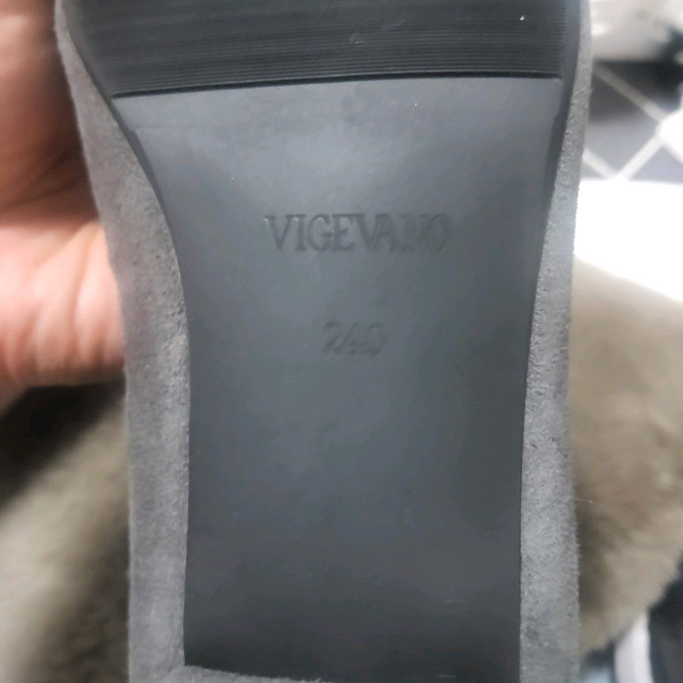 새상품 금강제화 스웨이드 가죽 여성 로퍼 펌프스 여자 240 이미지