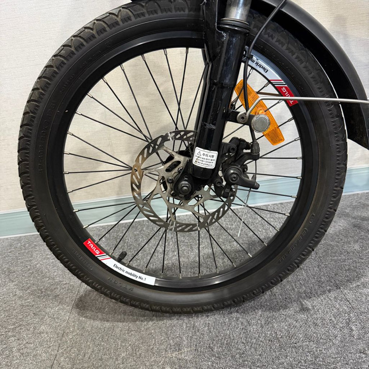 모토벨로 TX8 전기자전거 이미지