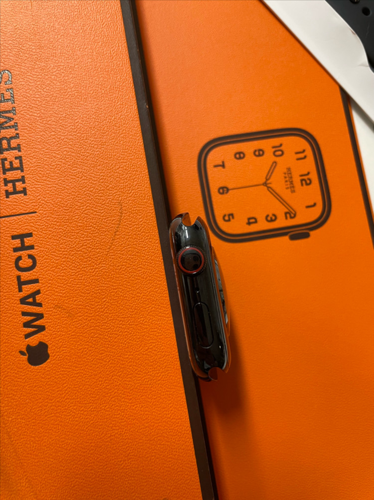 애플워치8에르메스 누아 45mm 리퍼신품 이미지