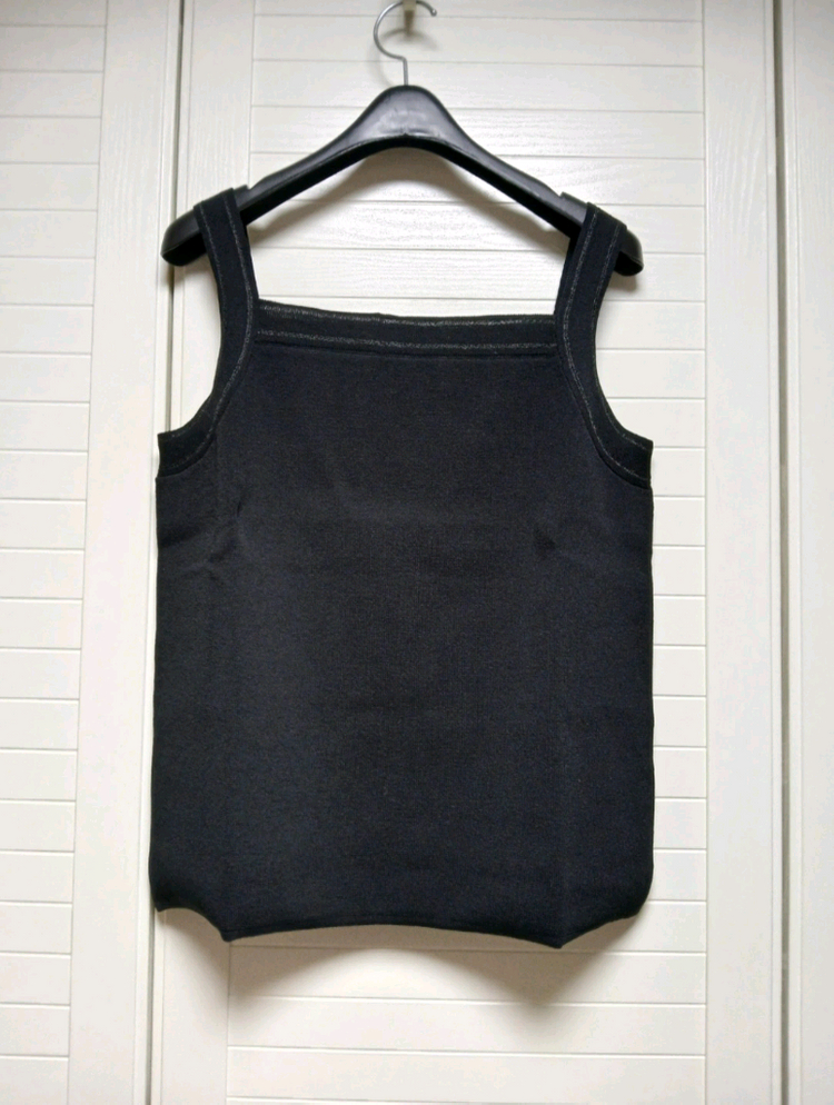 스테파넬 니트 앙상블(가디건 + 니트탑) S ㅡ새상품 이미지